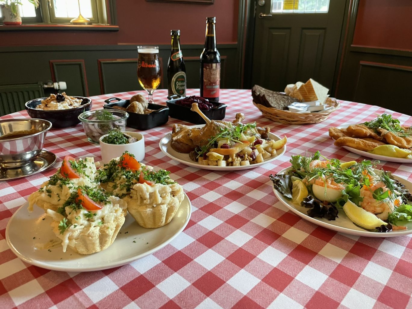 Julefrokost Restaurant Bondestuen Menueksempel